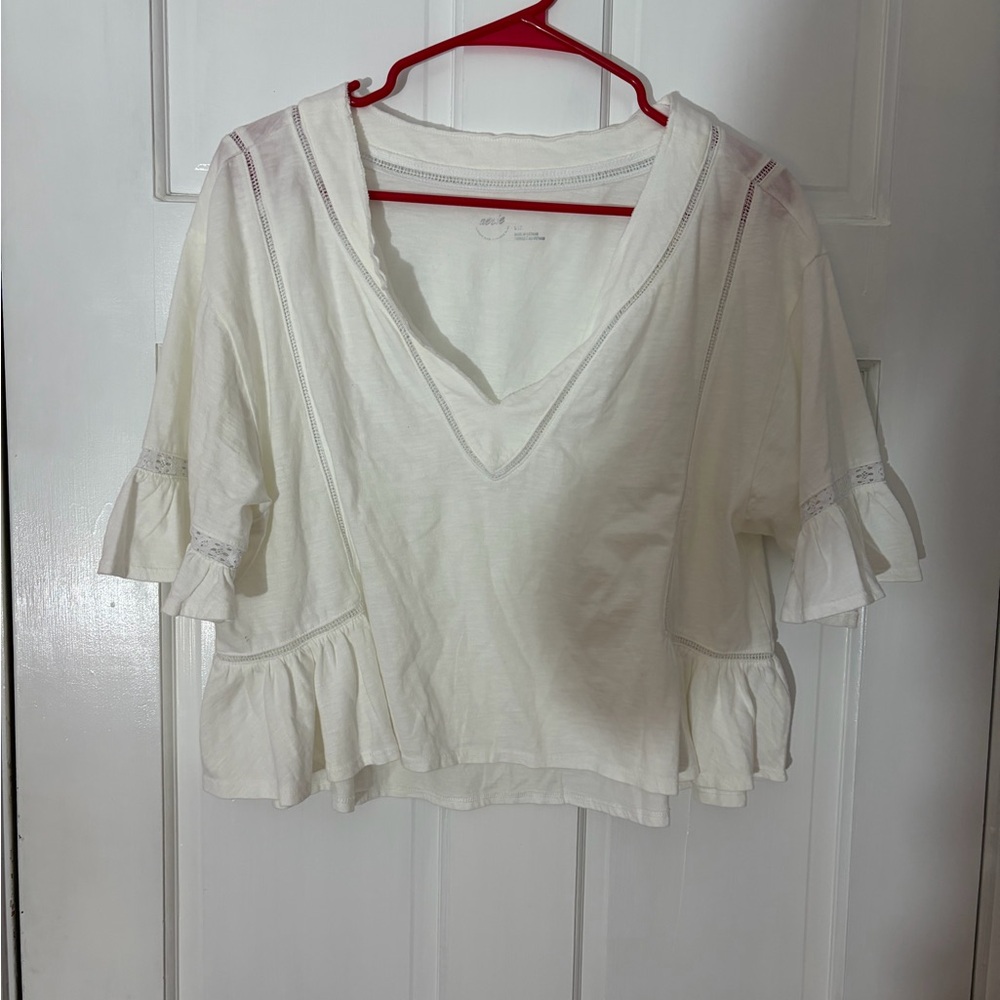 Aerie White Tshirt
